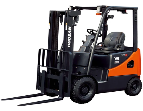 Дизельный вилочный погрузчик Doosan D15S-5